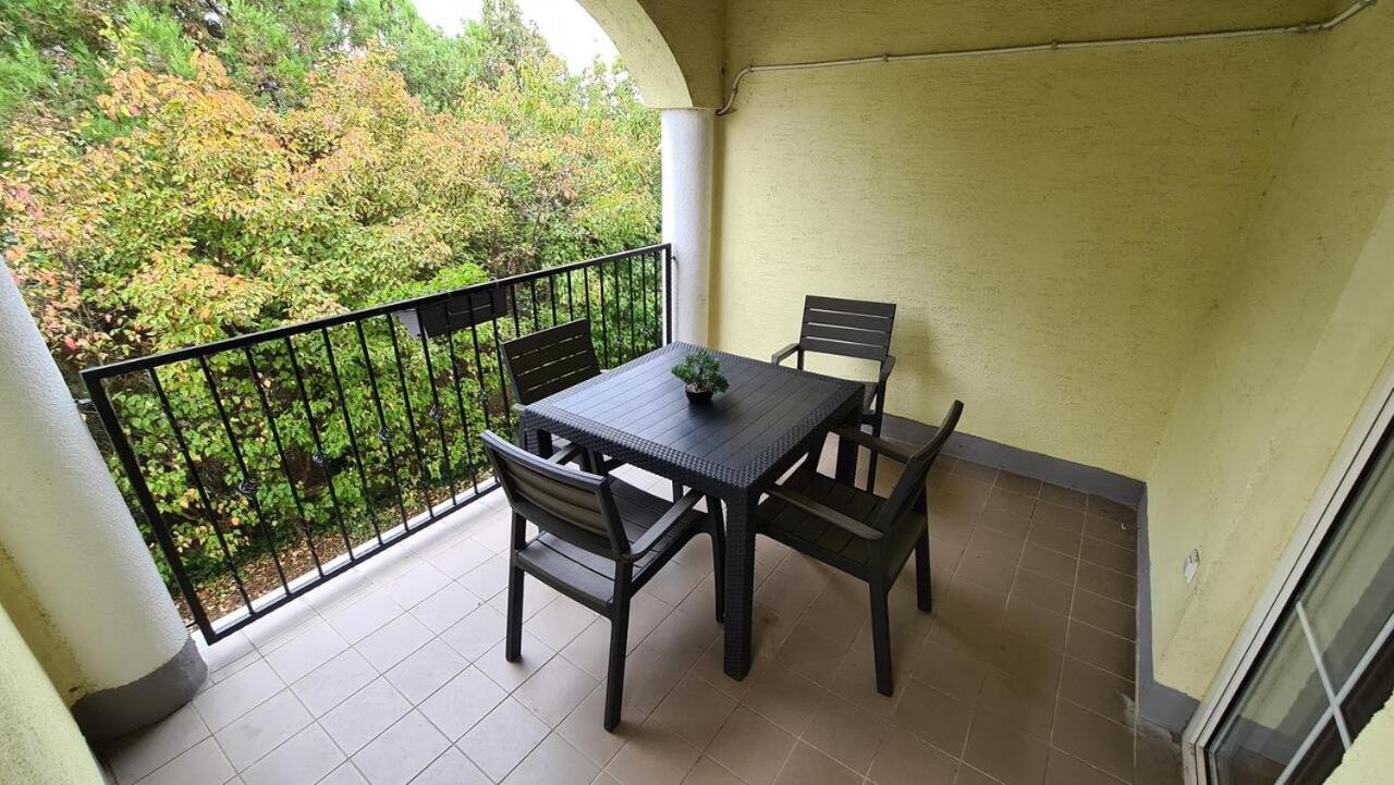 Mediterran Apartman With Pool Siófok Extérieur photo